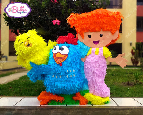 Gallina Pintadita, pollito y Mariana